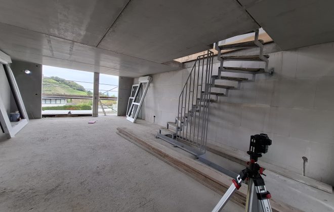 261001_Haus 6 Eg Treppe